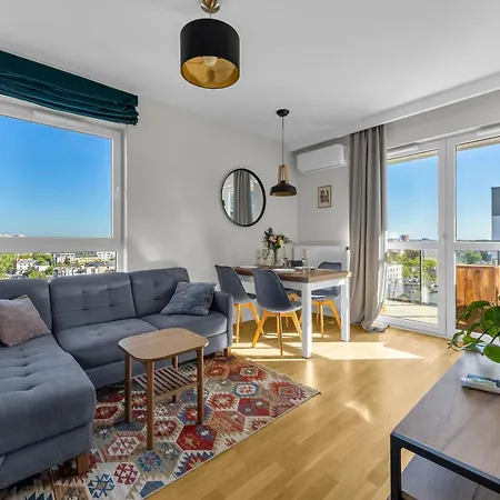 Praga - 57m2, Parking, Balcony - By Rentujemy Apartamento *