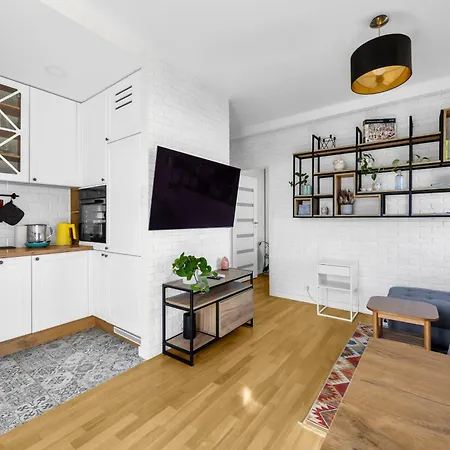 Apartamento Praga - 57m2, Parking, Balcony - By Rentujemy *